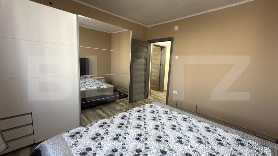 Apartament cu 2 camere semidecomandat, mobilat în Micro 15