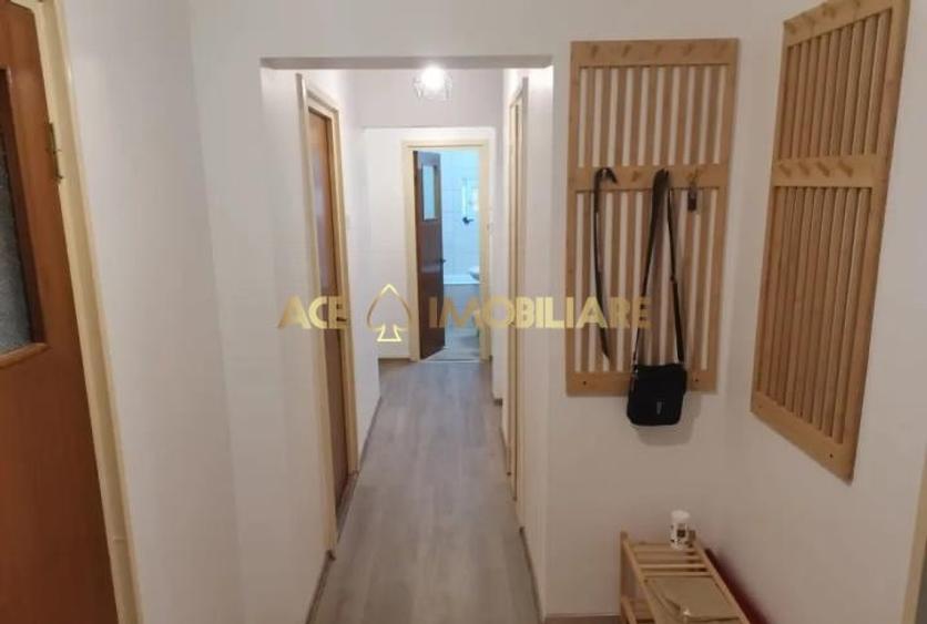 Apartament cu 3 camere decomandat, mobilat în Iancului