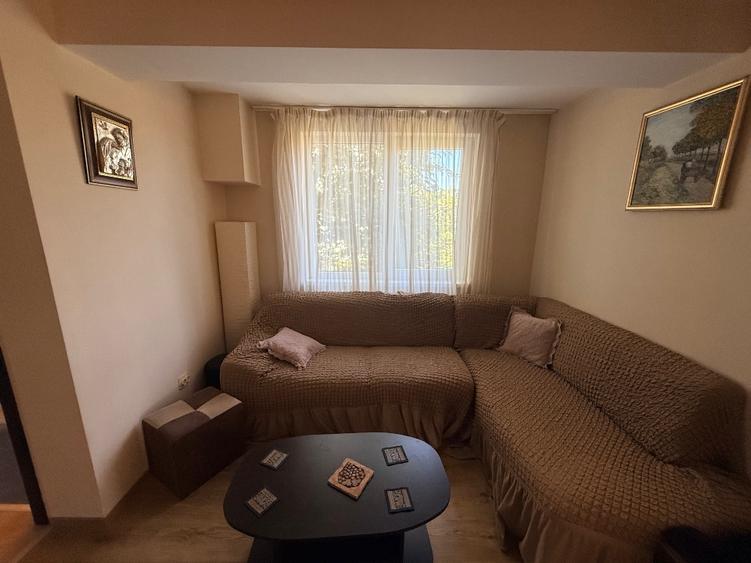 Duplex cu 3 camere cu Canalizare în Vidra