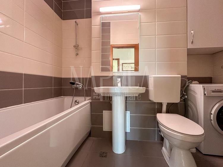 Apartament cu 2 camere semidecomandat în Mărăști
