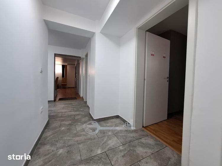 Apartament cu 4 camere decomandat în Miroslava