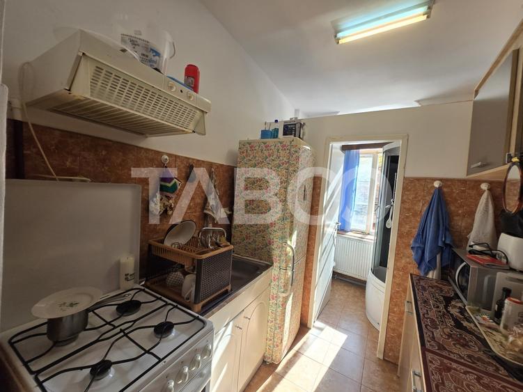 Garsonieră decomandată, mobilată în Ultracentral