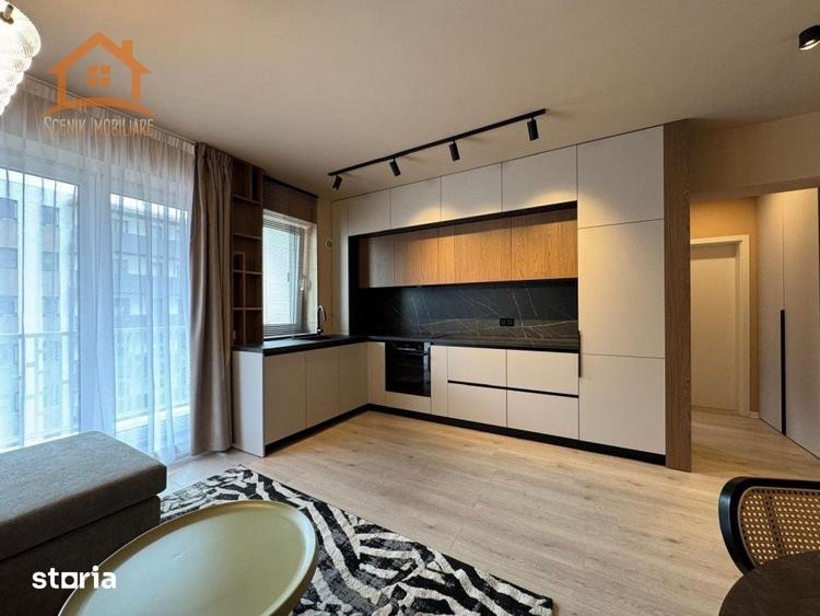 Apartament cu 2 camere decomandat în Tractorul