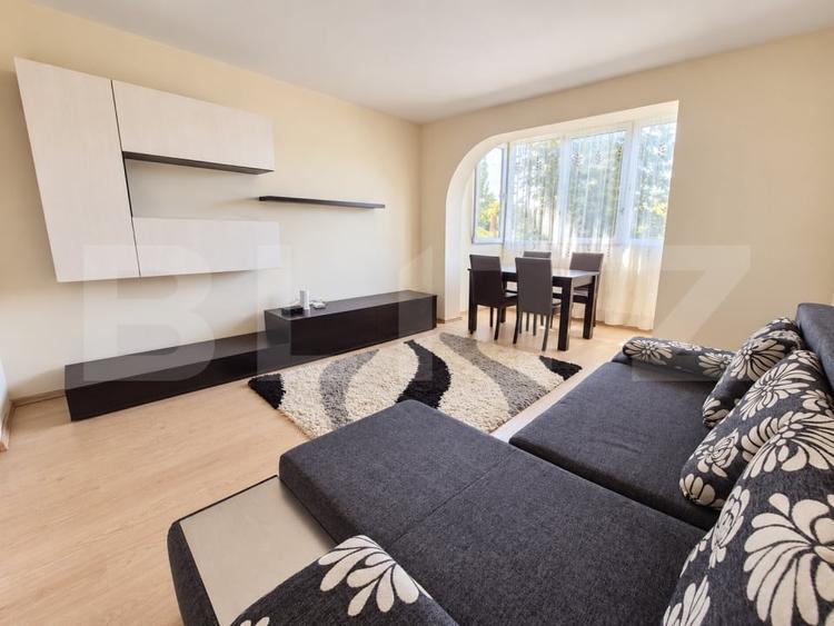 Apartament cu 2 camere decomandat, mobilat în Unirii