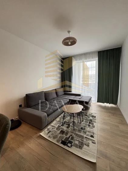 Apartament cu 2 camere semidecomandat, mobilat în Mărăști