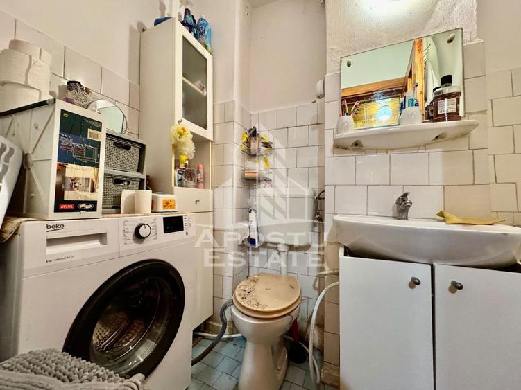 Apartament cu 2 camere decomandat în Cetății