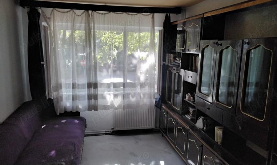 Apartament cu 3 camere decomandat în Circumvalațiunii