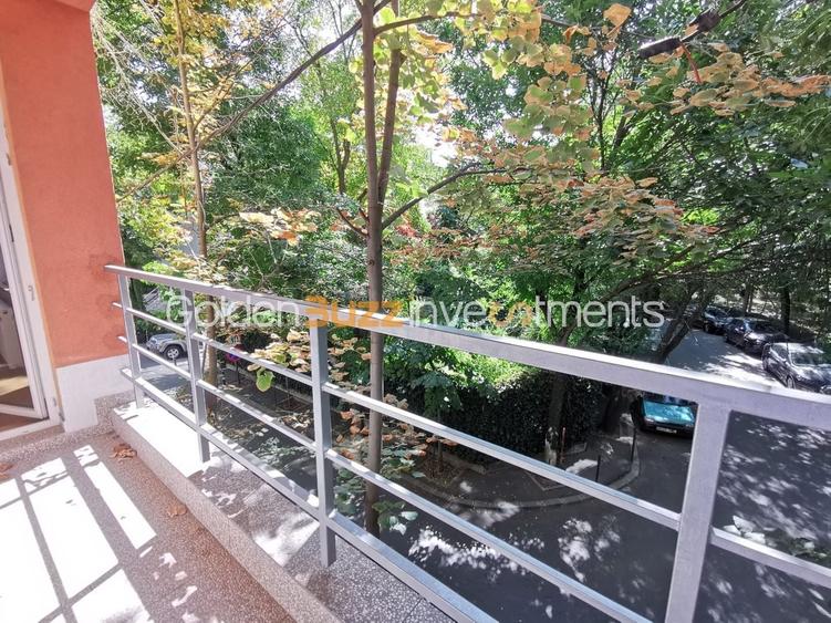Apartament cu 5 camere, mobilat în Herăstrău