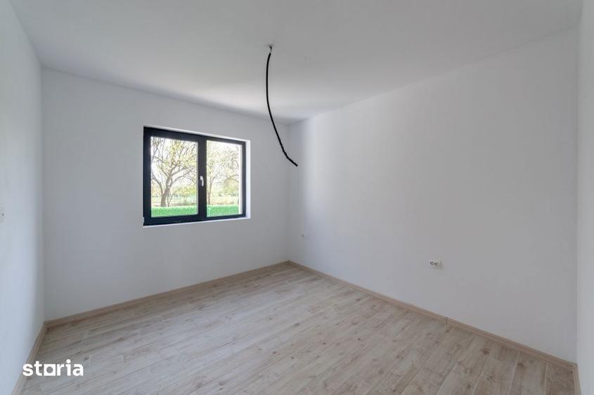 Casă cu 4 camere cu Teren 500 Mp în Drăganu