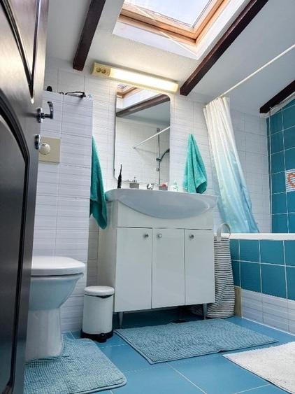 Casă cu 5 camere cu Teren 183 Mp în Vatra Luminoasă