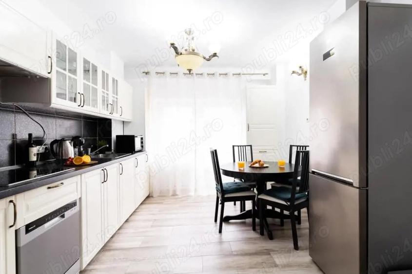 Apartament cu 2 camere decomandat în Centrul Civic