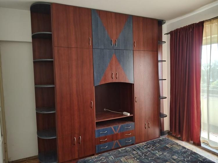 Apartament cu 2 camere semidecomandat în Malul Mureșului