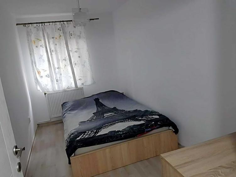 Apartament cu 3 camere semidecomandat în Kogălniceanu