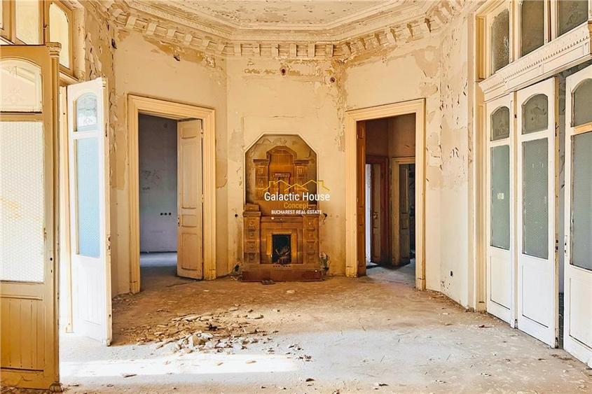 Casă individuală cu 15 camere cu Teren 1725 Mp în Dorobanți