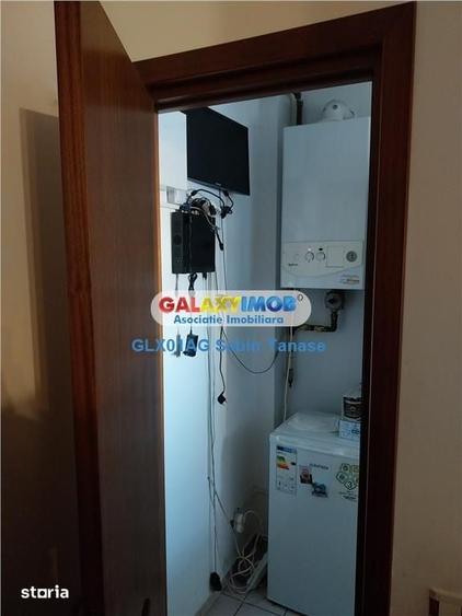 Apartament cu 4 camere decomandat în Central
