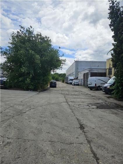 Spațiu industrial, de 500 mp, în Industrial
