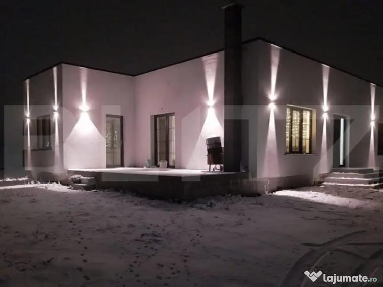 Casă cu 4 camere cu Teren 875 Mp în Burdujeni