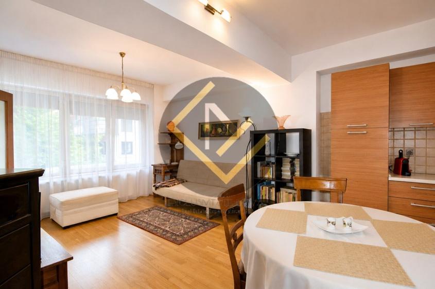 Apartament cu 2 camere decomandat, mobilat în P-ța Dorobanți