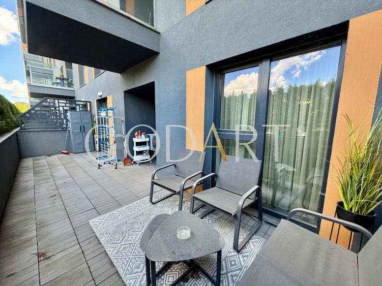 Apartament cu 2 camere decomandat, mobilat în P-ta Presei Libere