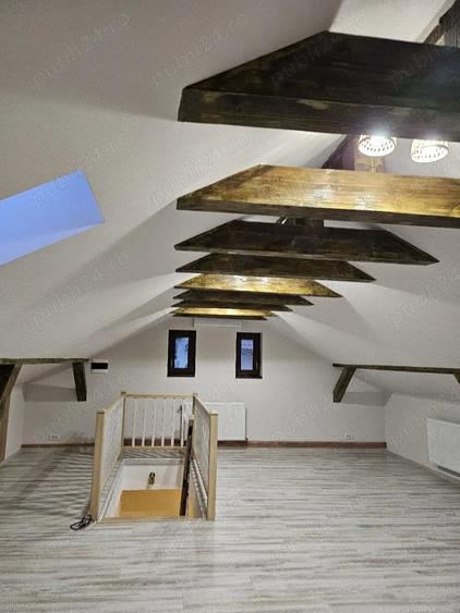 Casă cu 3 camere cu Teren 100 Mp în Granit