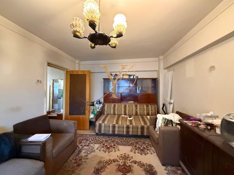 Apartament cu 2 camere decomandat în Drumul Taberei