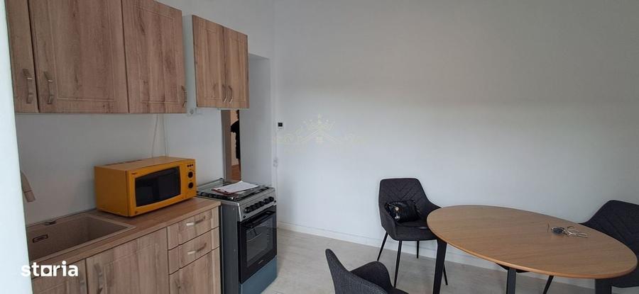 Locatie premium in inima orasului - 5