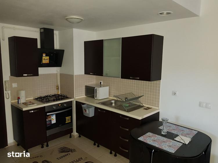Apartament cu 2 camere în Tei
