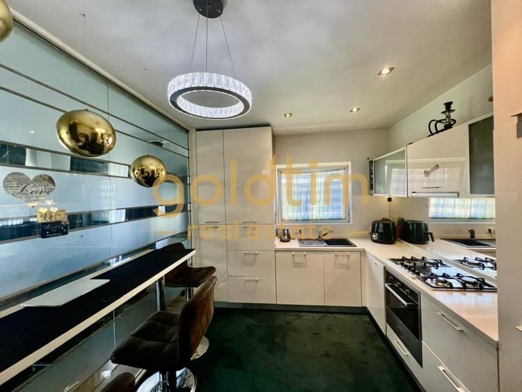 Apartament cu 4 camere decomandat, mobilat în Pipera
