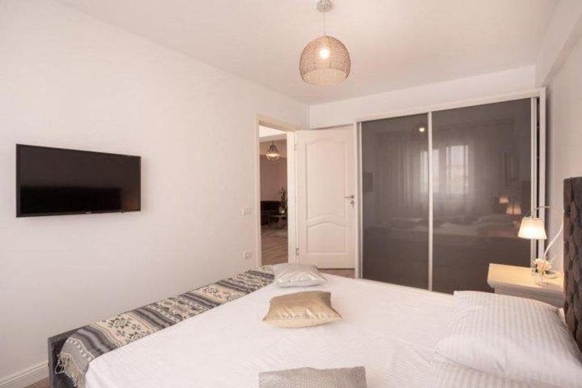 Apartament cu 2 camere în Universitate