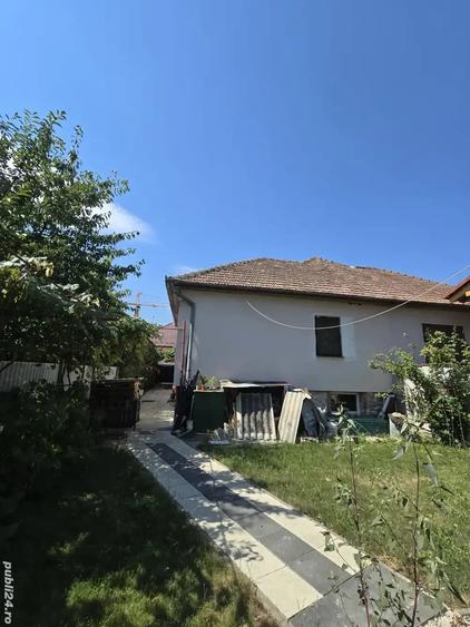 Casă cu 5 camere cu Teren 460 Mp în Calea Dumbrăvii