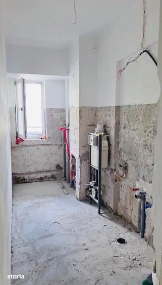 Apartament cu 2 camere decomandat în Decebal