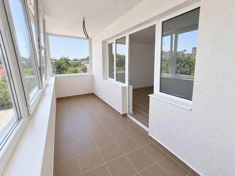 Apartament cu 3 camere decomandat în Apărătorii Patriei