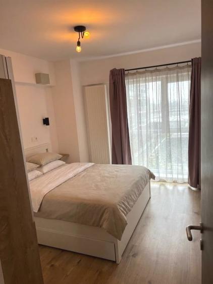 Apartament cu 2 camere semidecomandat în Floreasca
