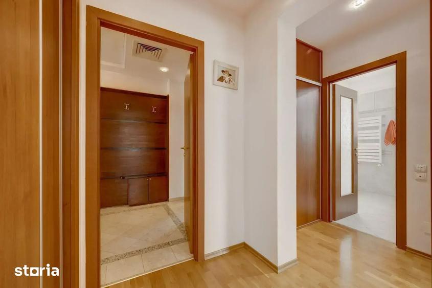 Apartament cu 3 camere în Primăverii