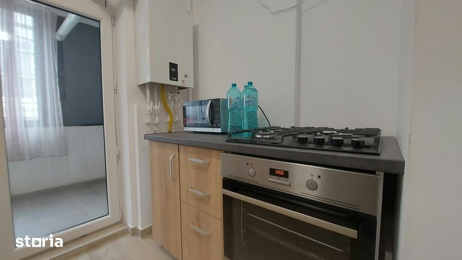 Apartament cu 2 camere în Apărătorii Patriei