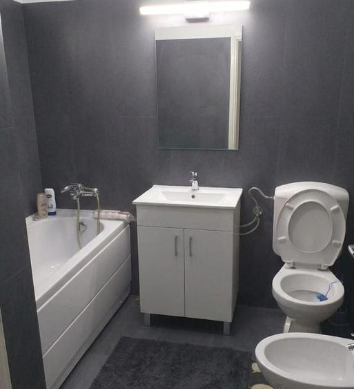 Apartament cu 3 camere decomandat în Tudor Vladimirescu