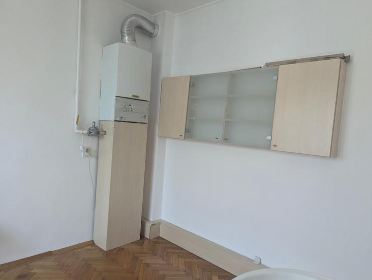 Casă individuală cu 4 camere cu Teren 170 Mp în Domenii