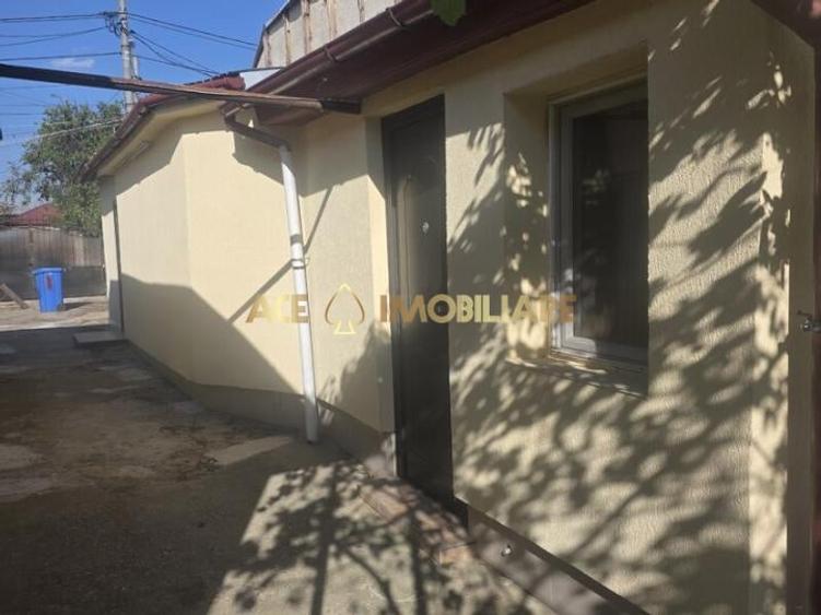 Casă individuală cu 4 camere cu Canalizare în Colentina
