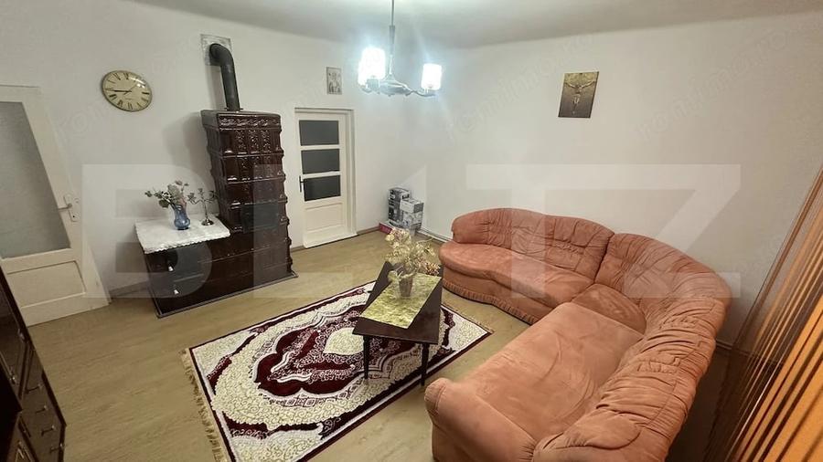 Casă cu Teren 200 Mp în Central