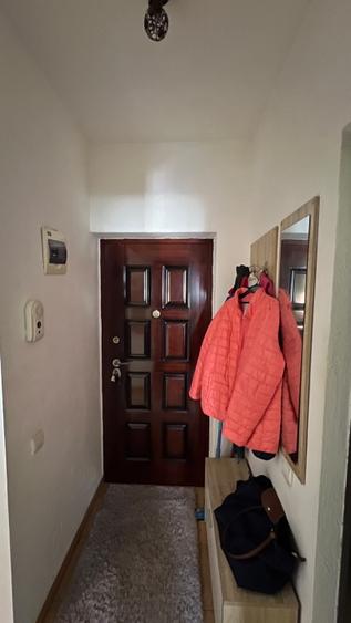 Apartament cu 2 camere, mobilat în Cetății