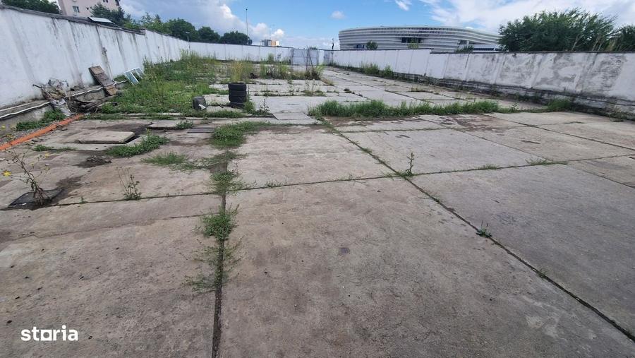 Spațiu comercial, de 200 mp, în Central