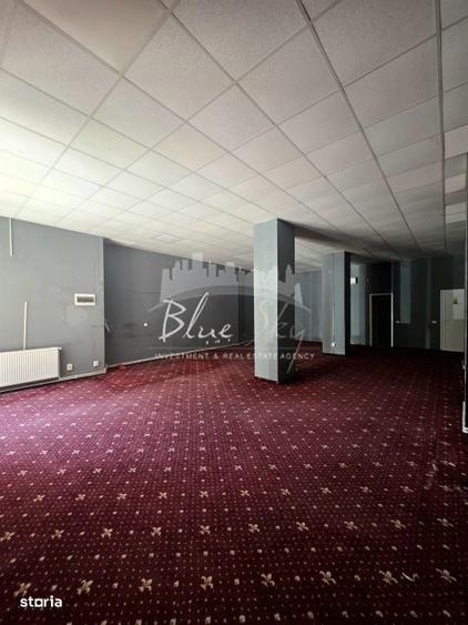 Spațiu comercial, de 122 mp, în Central