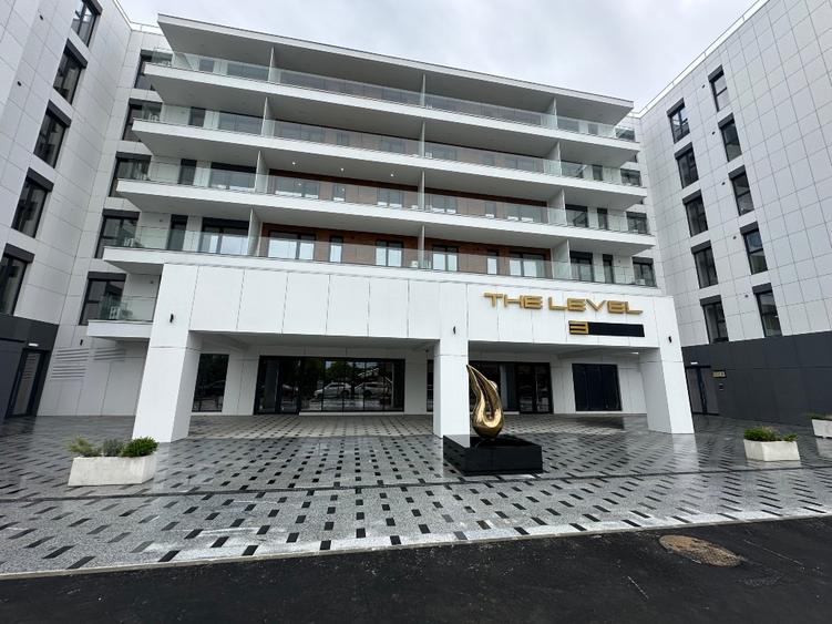 Apartament cu 2 camere semidecomandat, mobilat în Străulești