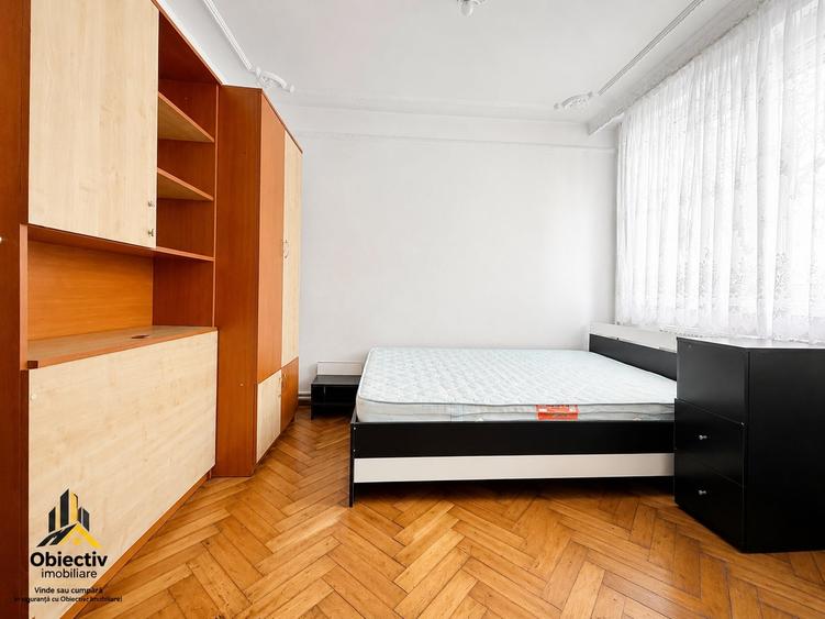 Apartament cu 3 camere decomandat în Dărmănești
