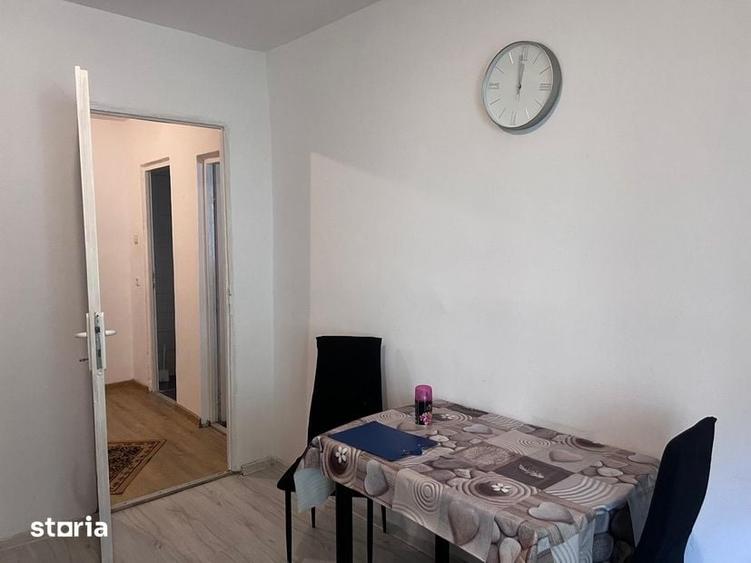Garsonieră decomandată în Zamfirescu