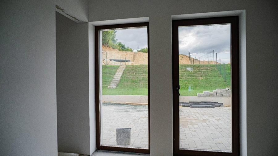 Casă individuală cu 5 camere cu Teren 1000 Mp în Feleacu