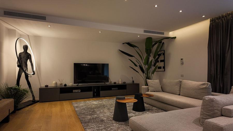 Apartament cu 4 camere, mobilat în Primăverii