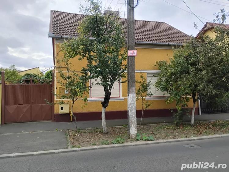 Casă cu 3 camere cu Teren 310 Mp în Grădiște