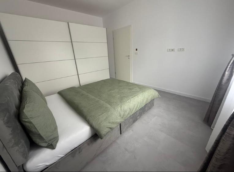 Duplex cu 3 camere cu Teren 300 Mp în Moșnița Nouă