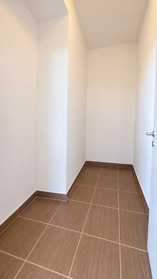 Penthouse cu 2 camere decomandat în Avantgarden